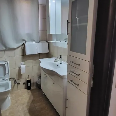 Diamond Villa *